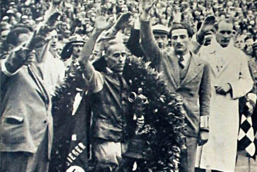 Nuvolari vítězí ve Velké Ceně Německa 1935