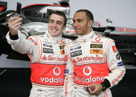 Fernando Alonso a Lewis Hamilton, 2007